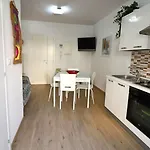 Luisa A Otrante
